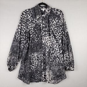 Cabi Size M Animal Print Sheer Blouse Long Sleeve White Black Flowy‎ Lightweight